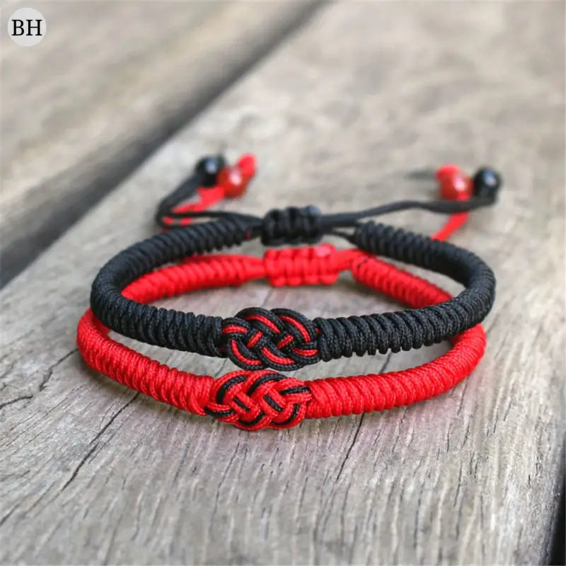 Bracelet cordon rouge homme