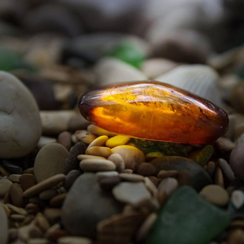 Pierre ambre signification